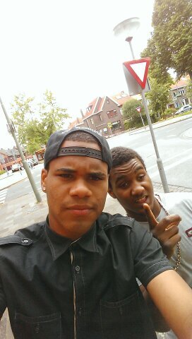 fuckthecop's profile picture. 