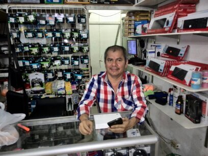 Venta de portatiles, impresoras, camaras, Televisores y Accesrios para PC