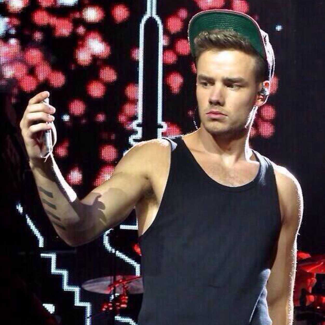 pekpekmoharry's profile picture. 