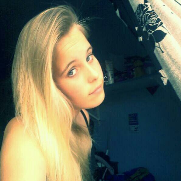 Love people , not things
Use things , not people ♡