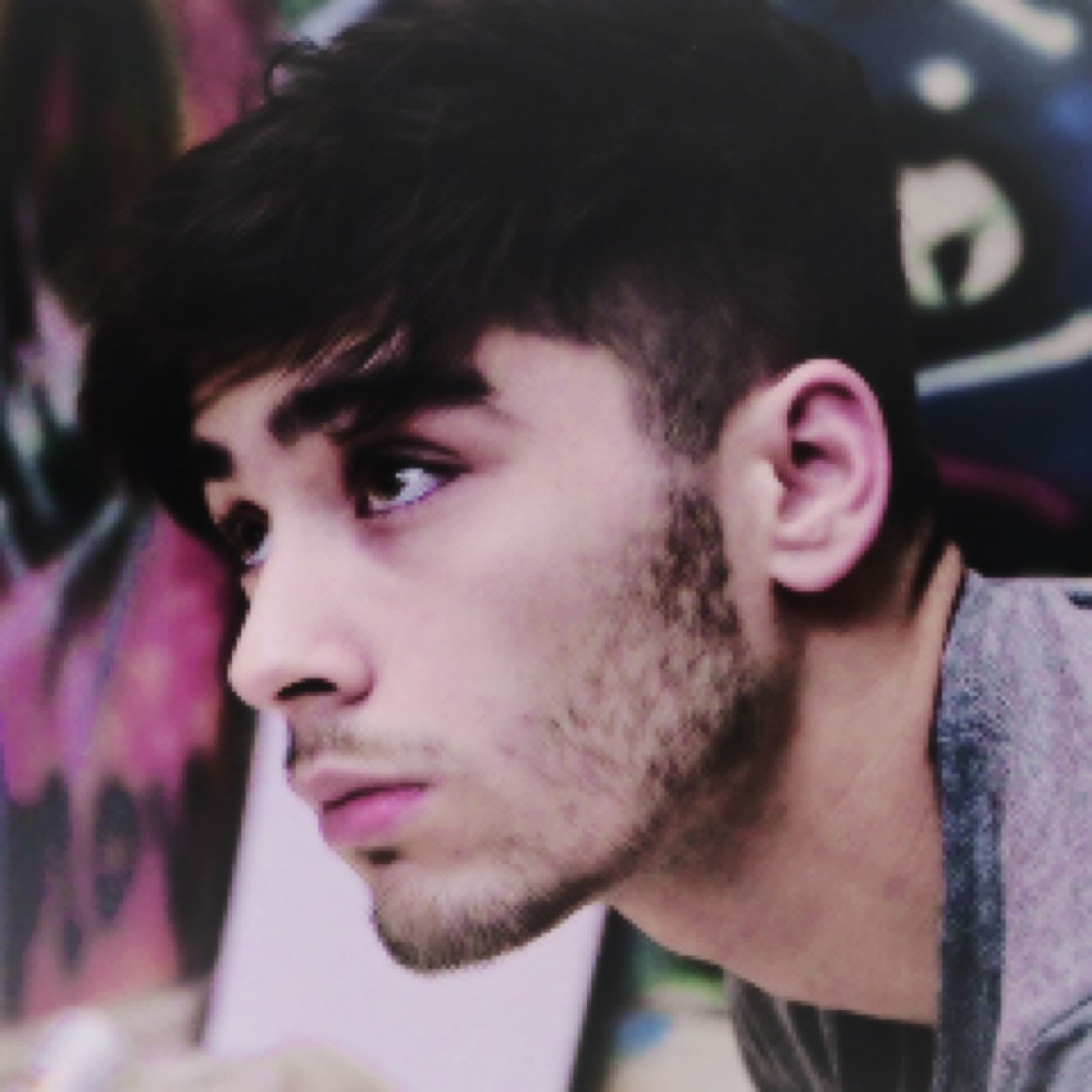 THIS IS A FREE FOLLOW FROM @iAintPrettyYOLO FOLLOW HER! BYEEEE