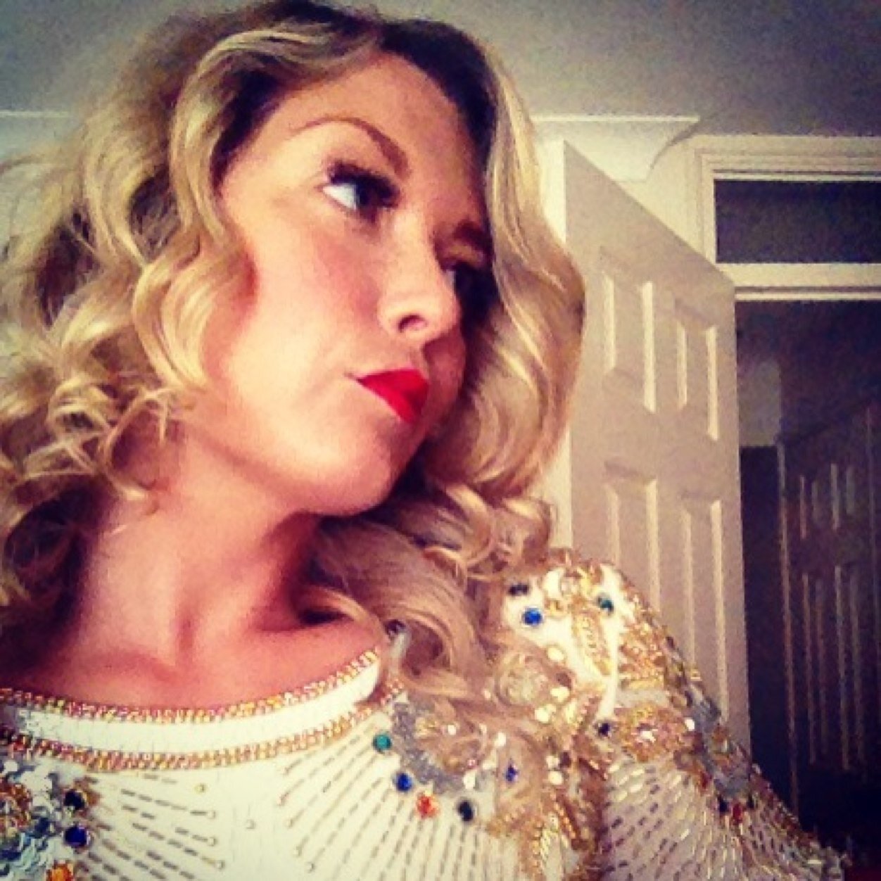 sscowen's profile picture. Wife. Mother. Actress. Essex Girl. Dog Lover. Chocolate eater.