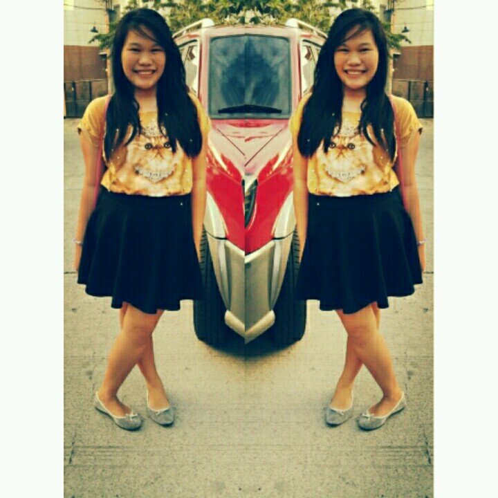 If the world gives you a hundred reasons to cry, Show the world that you still thousand more reasons to smile! :) #Manolo my loves :* A Girlfriend♥