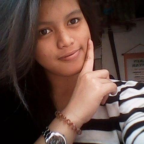 yuli_zaelani's profile picture. Miss bnget sma lu'a :-):-*