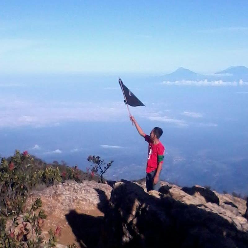 satu kata penuh makna..seribu kata tak ada artinya,...