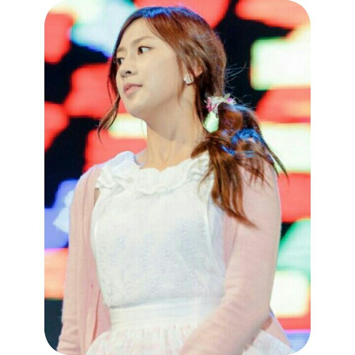 hello! APink's Oh HaYoung here