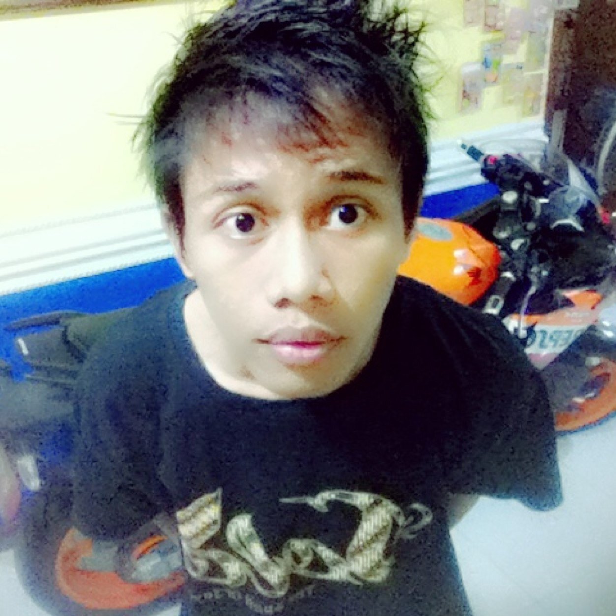 Pin : 7543D124 
Line : riyanrasetya21