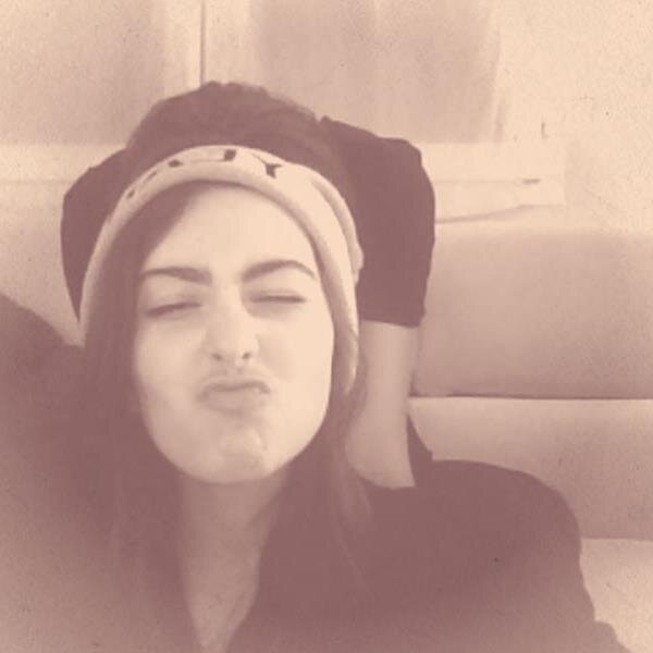 ∞ Follow Back ! :') #Directioner #Swiftie ! ∞ J'aime les Kiwis, et les moutons égaré :') #Camille #VDM