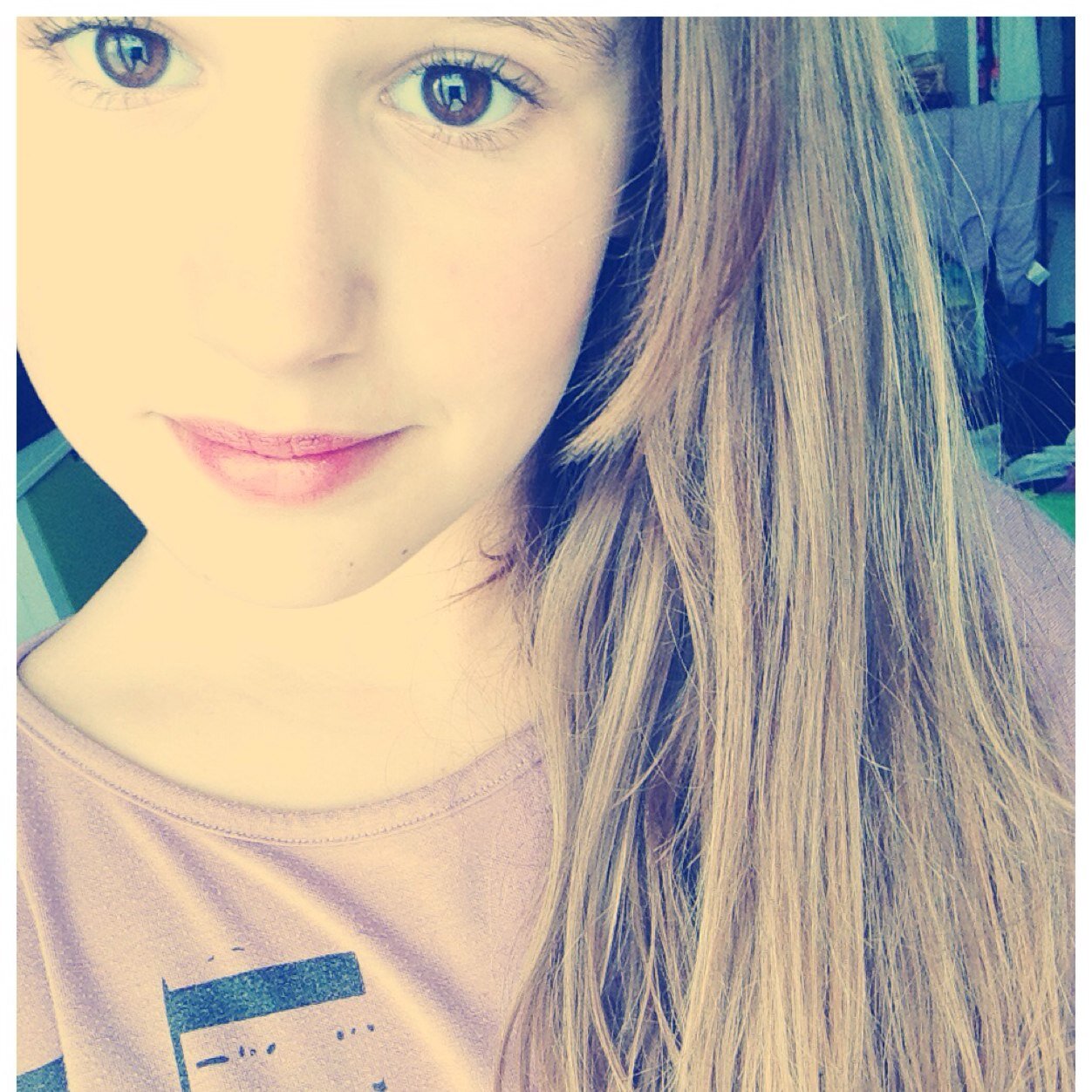 follow and back✌️
