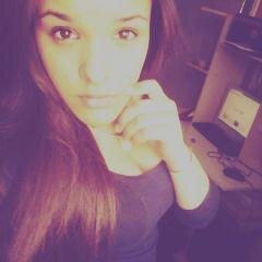 LAaurieSeulment's profile picture. « Les amis c’est comme des pierres, certains sont plus précieux que d’autres. »