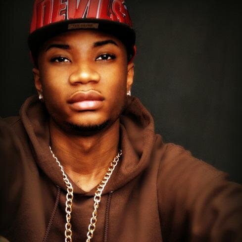 LorenShafer's profile picture. I know that I'm not the easiest person to live with. The challenge I put on myself is so great that the person I live with feels himself challenged. I bring a l