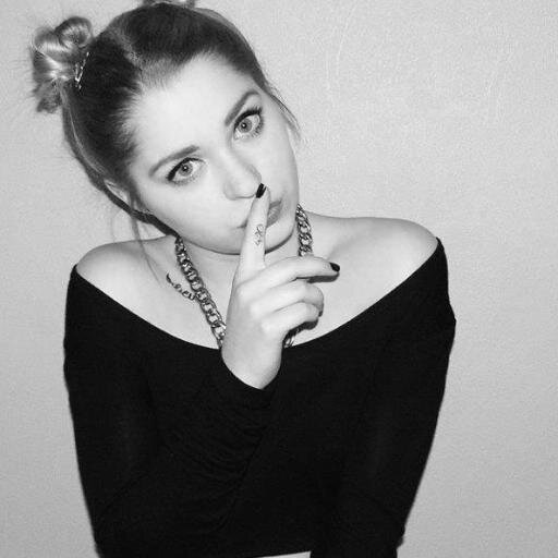 PromoBella's profile picture. #twitter fan #lover of life #like meeting new people