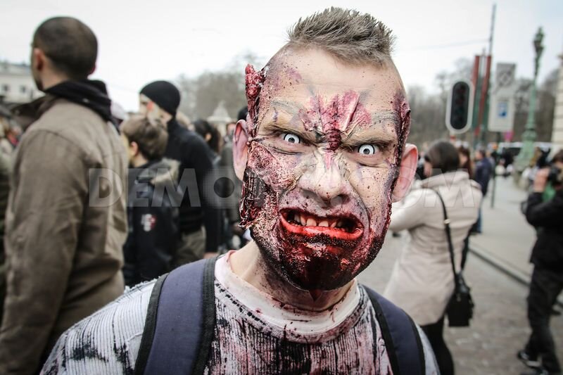 JohnBurtonlives's profile picture. i am alive .i am real