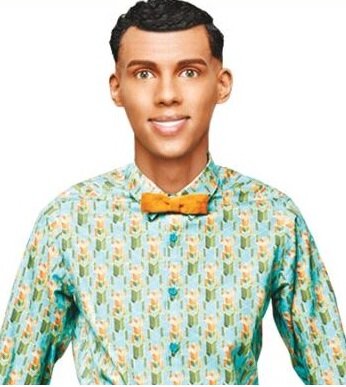 StromaePopUp's profile picture. Follow Cardboard Stromae and his adventures! Instagram: StromaePopUp