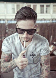 riza_tunase's profile picture. 