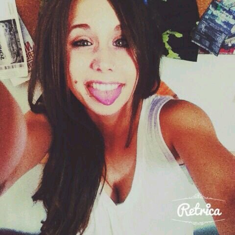 aafricaDoe's profile picture. Antes que te achantes, recuerda que el dolor es un instante, pero perder es humillante.
     Del mundo a Jamaica.