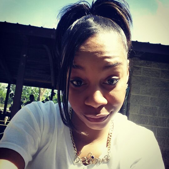 TweetMeRight_ox Profile Picture