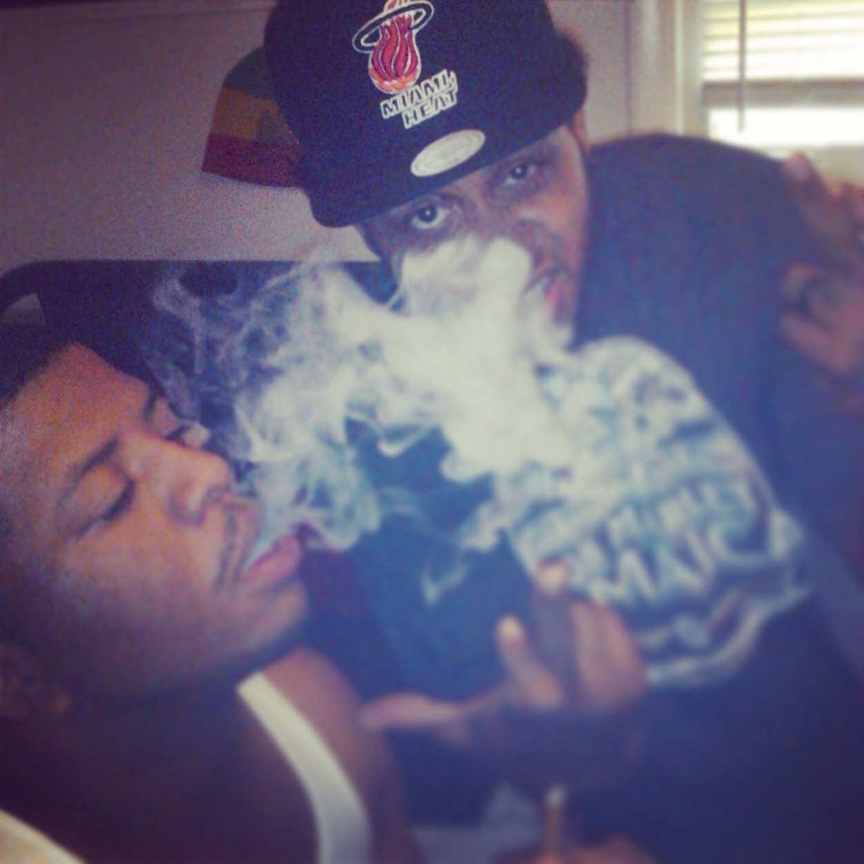 IM Back BITCH!!!!!! I Was Hacked at 17.6K By @Omfgits_EriiC #TheRoyaals #EBTMafia #DHSRepresenter #CloudLife #TeamChildSupport