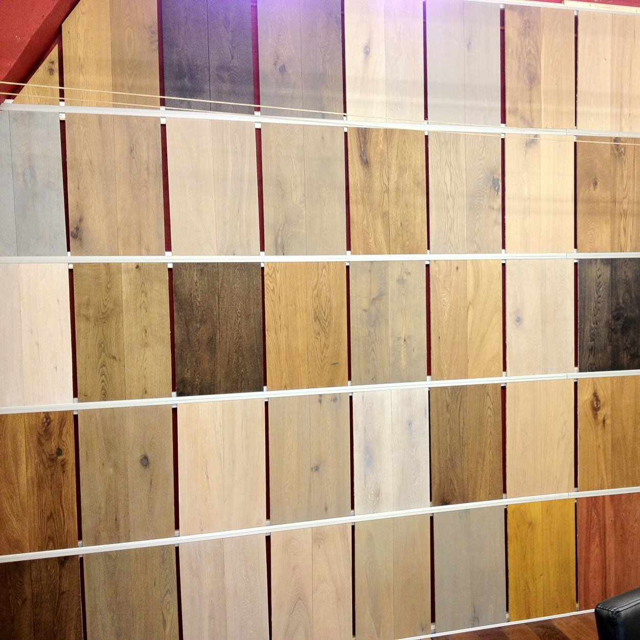 parketwereld's profile picture. Parketwereld is al meer dan 30 jaar een specialist op het gebied van parketvloeren. In de showroom vindt u een uitgebreid assortiment parketvloeren.