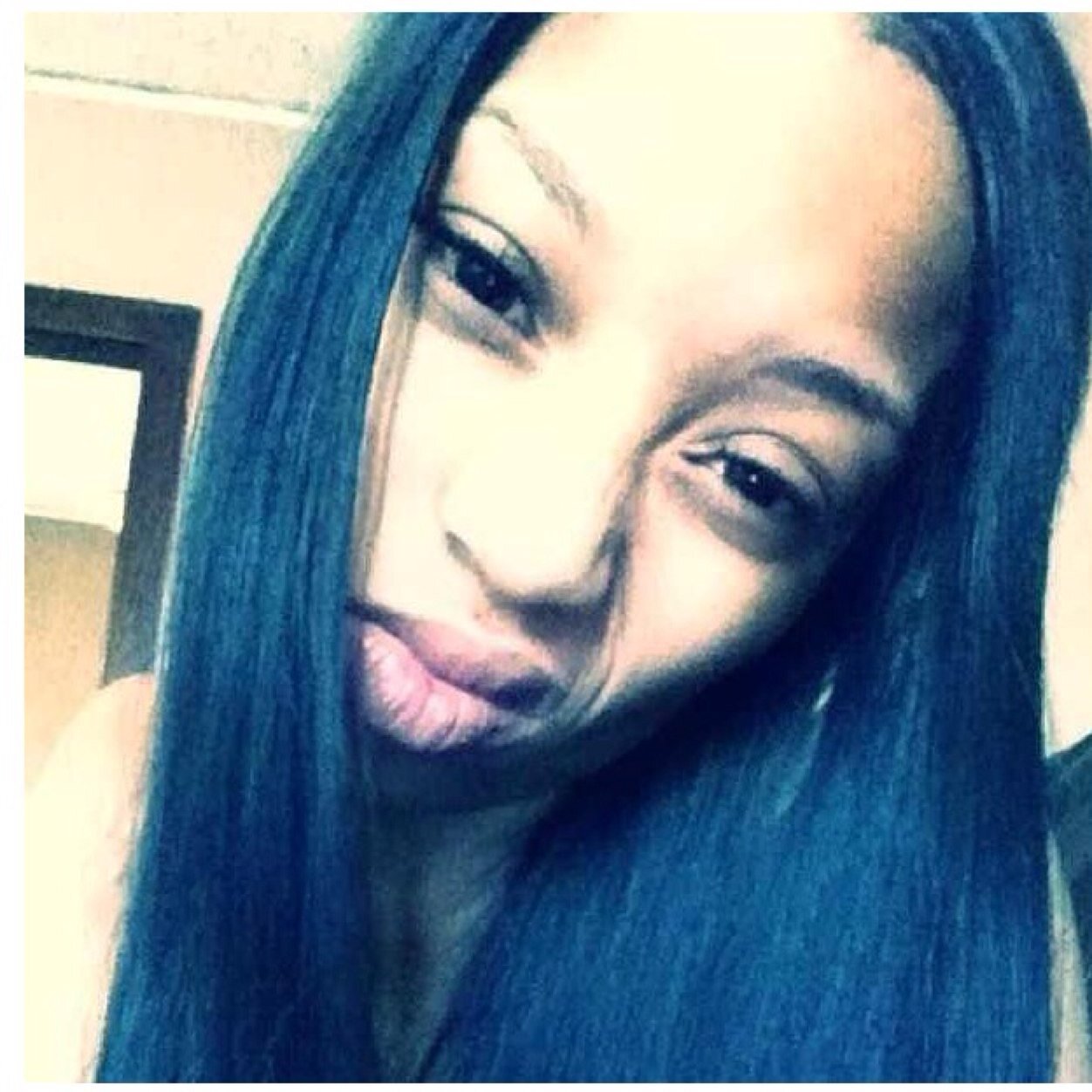 Follow me on IG @1luv_noel