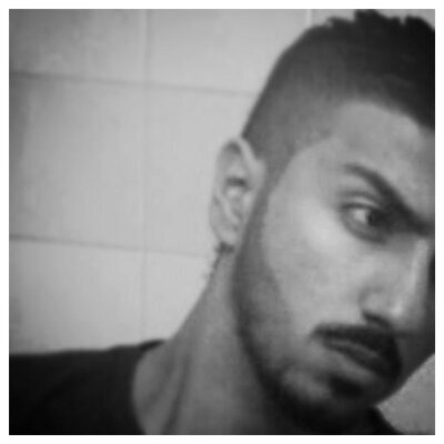 ‏‏‏‏‏‏‏‏سوف يأتي يوم لا أكون معكم وسوف تدخلون هنا لتقرأوا ما كتبت فإن وجدتم ما يؤجرني انشروه، وان وجدتم ما يؤثمني فإتركوه ♡