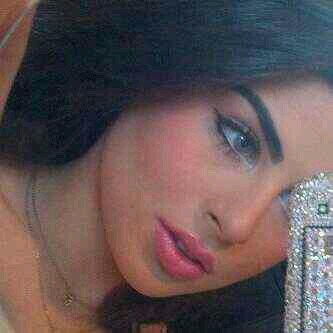 ‏لا اله الا انت سبحانك اني كنت من الظالمين