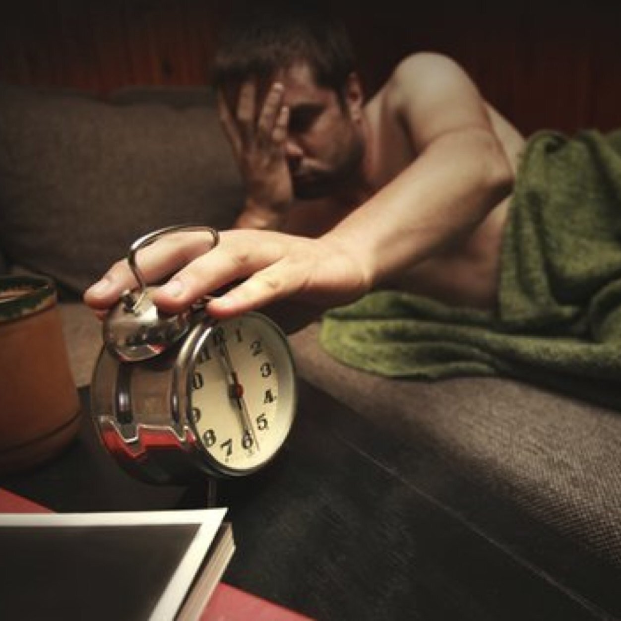 sleep_club's profile picture. Learn the rules of sleep club. 
Dump your thoughts on sleep here. If you're not too tired to do so. Inspired by @DocParsley 
Tweets by @SoWrongFitness