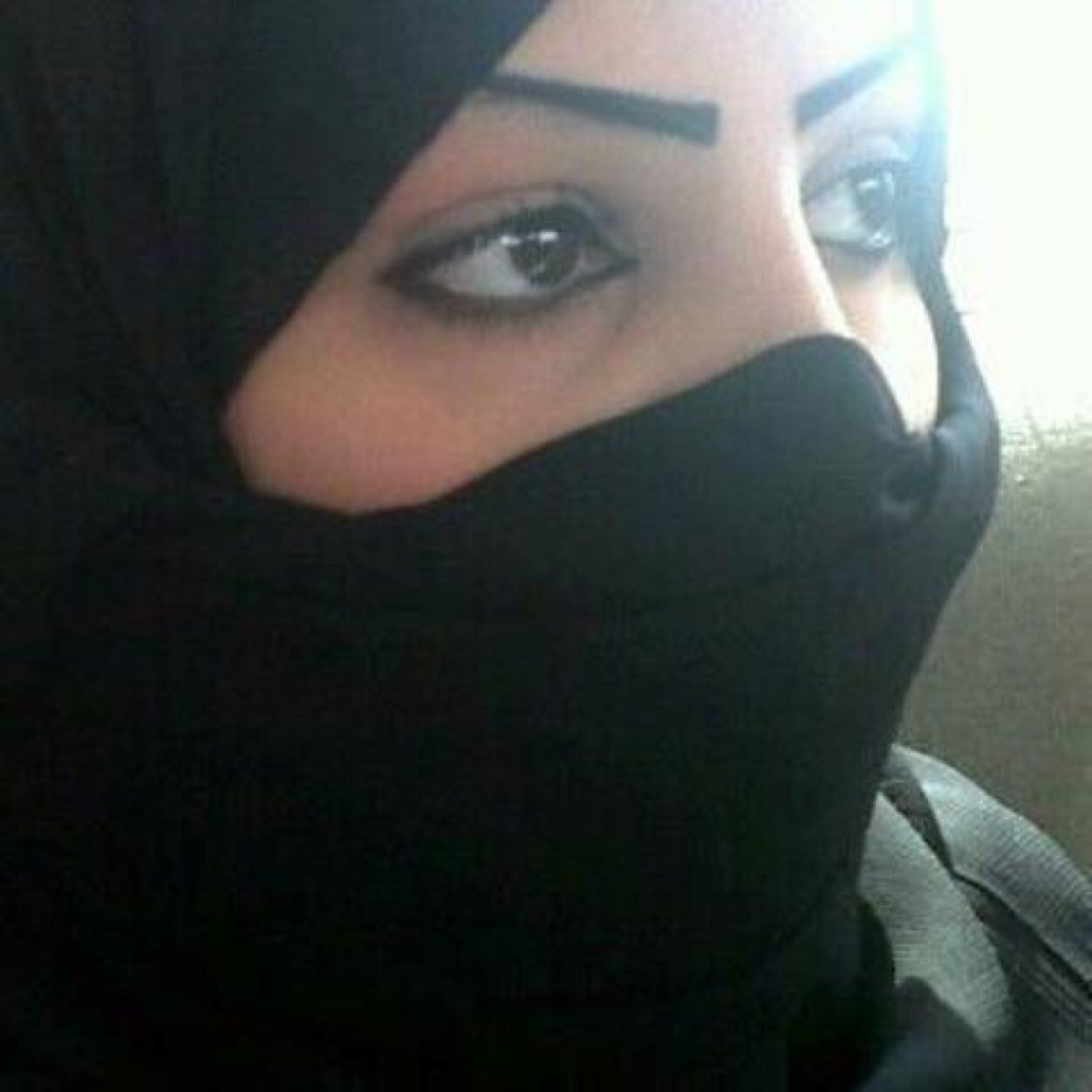 ستذكرني اذا عاشرت غيري