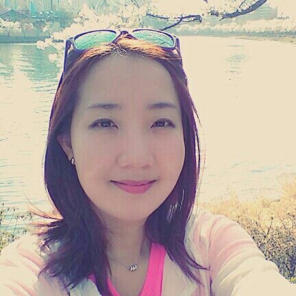 회사원, 배우, 지속적으로 철없는 여자, 몽상가