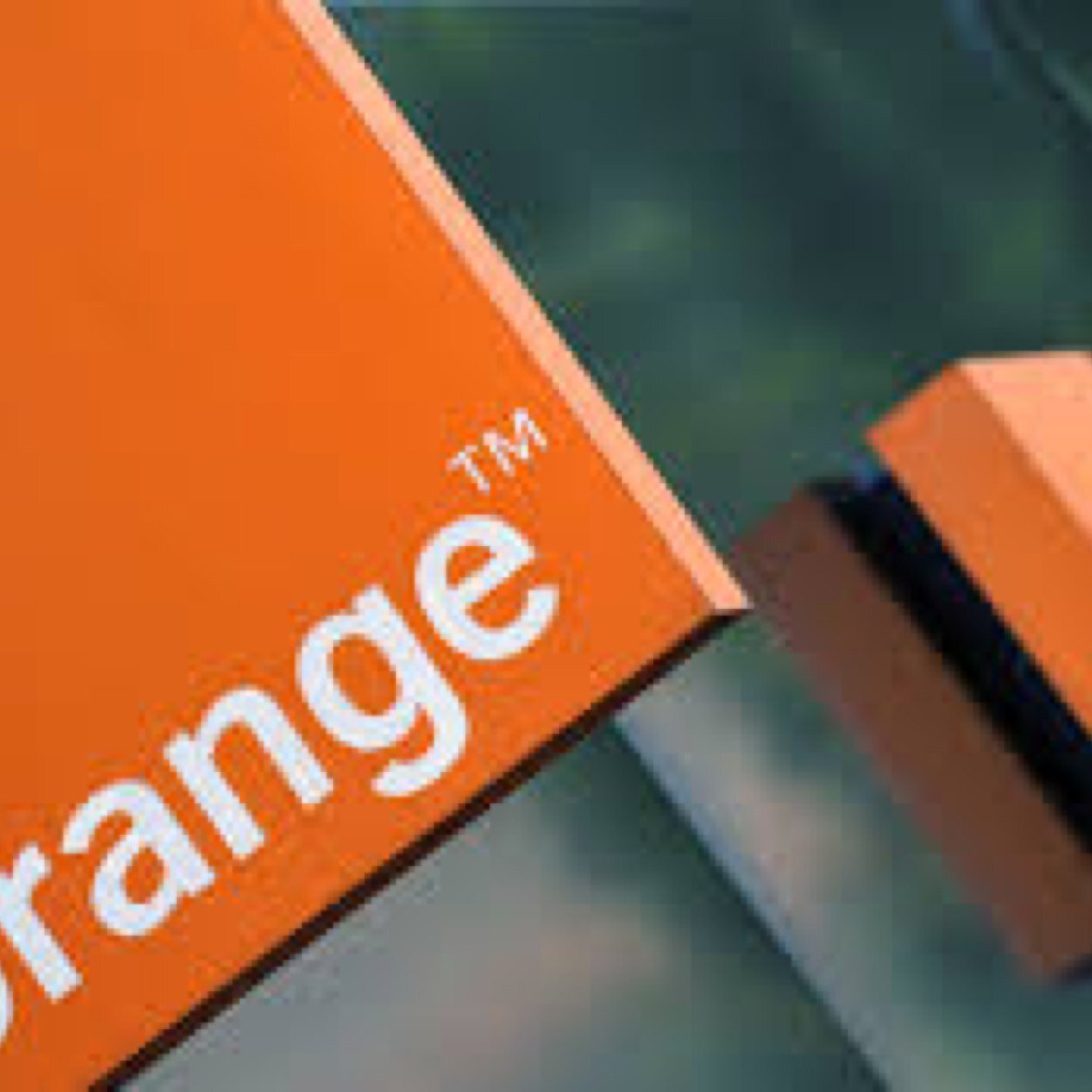 Bienvenue sur le fil twitter officiel de la boutique Orange de villefranche sur saone. Suivez notre actualité et nos évèments en local.