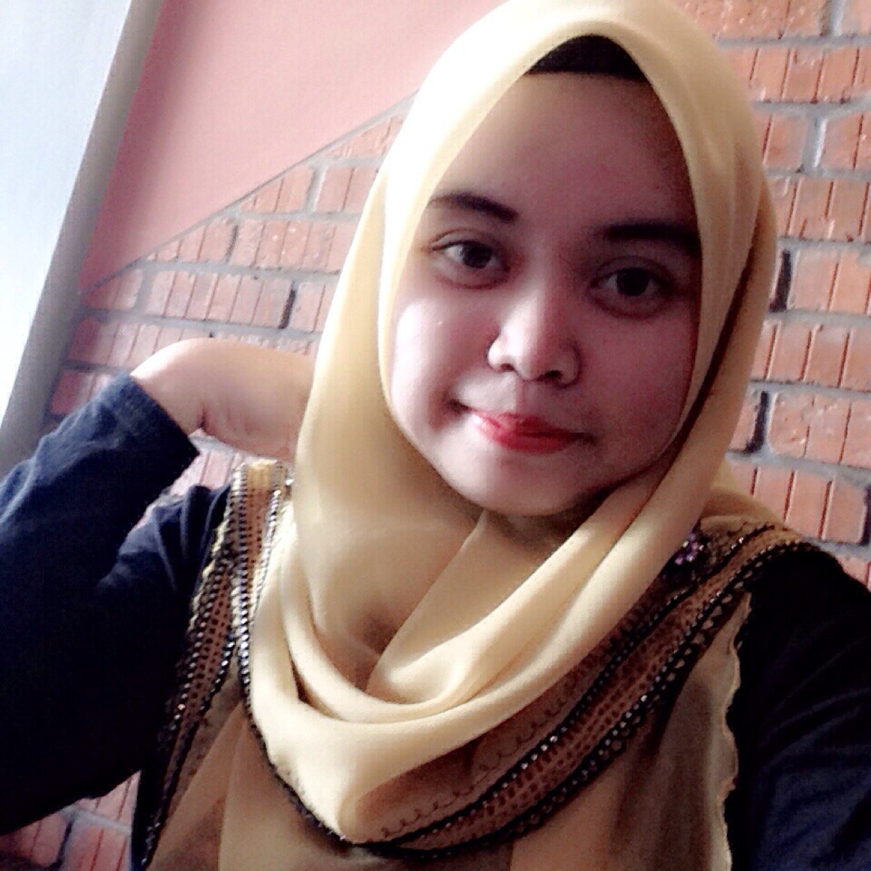 ✿ WECHAT/INSTAGRAM/FACEBOOK : shyawb ✿
✿ EMAIL: miszzsasha_92@yahoo.com ✿