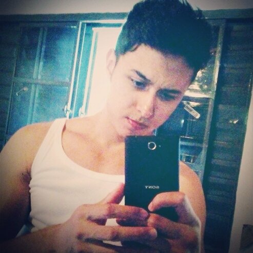 jhonysambrano's profile picture. 