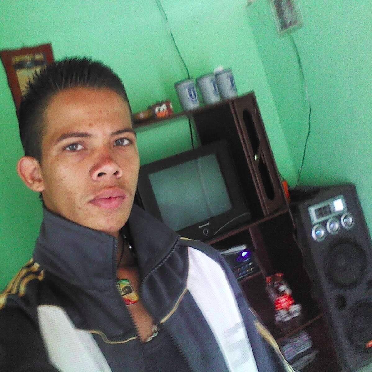hola como estas todo que me cuenta algo nuevo :)