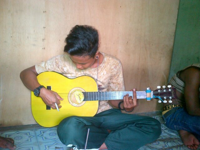Bundha, ayah kangen ,,, :( :(