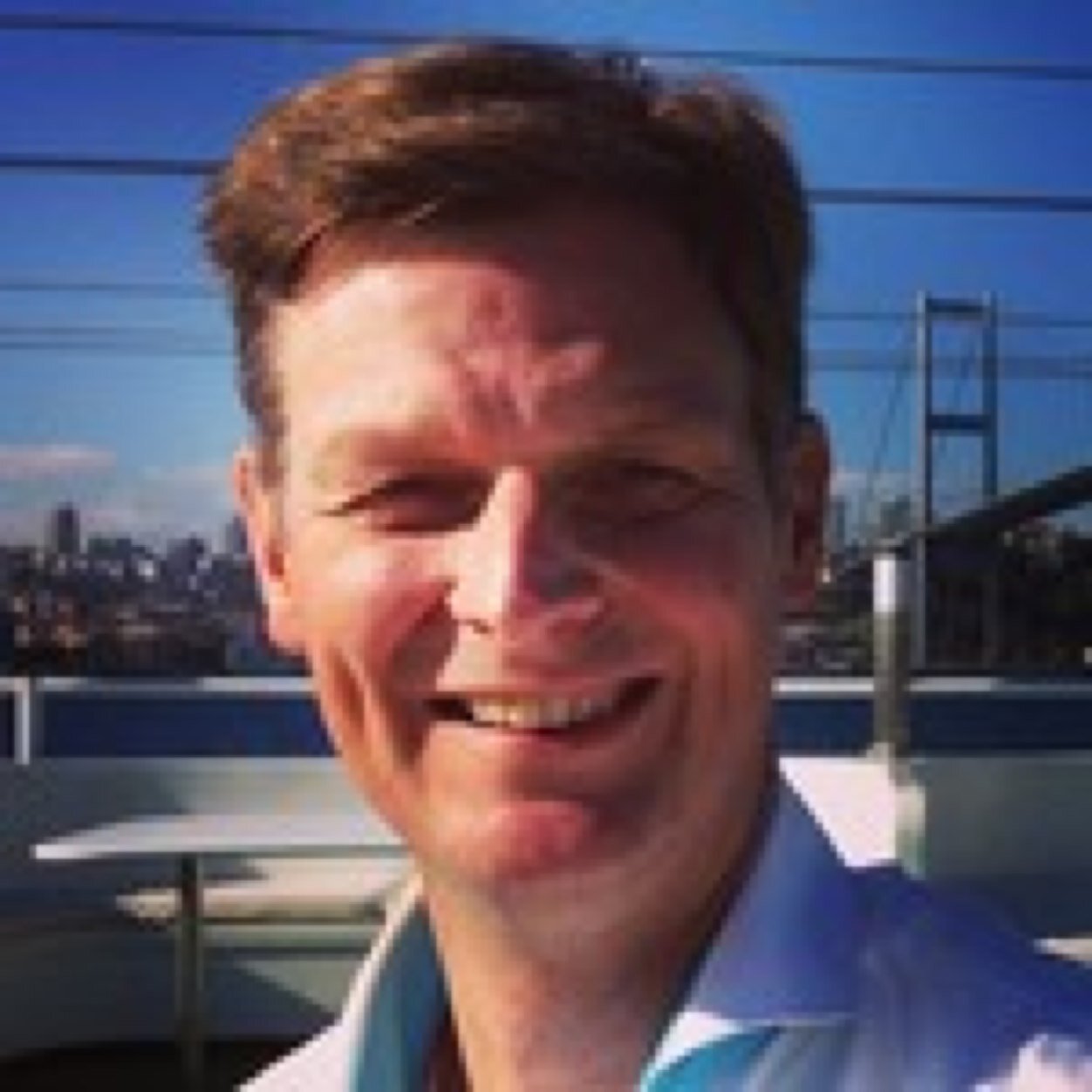 Managing Director @Batenborch Sales, Marketing & Digital Executive Search, NL, BE, DE, FR, MA | father | entrepreneur | sailing, modern art, music | 🇾🇪🇧🇪