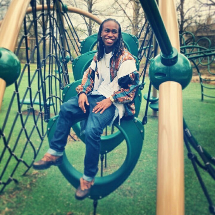 (HACKED AT 7K!!) A FreeMinded Singer, Rapper, Producer, Dancer, and Actor. Member Of Local Swagg... Instagram:@officialjaybree/Facebook:@JayBreeDreadHeadShaw