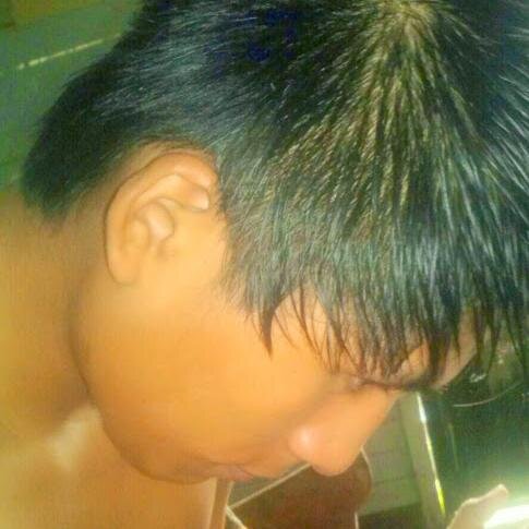 TznRobin's profile picture. MAS VALE MORIR POR HALGO QUE VIVIR POR NADA