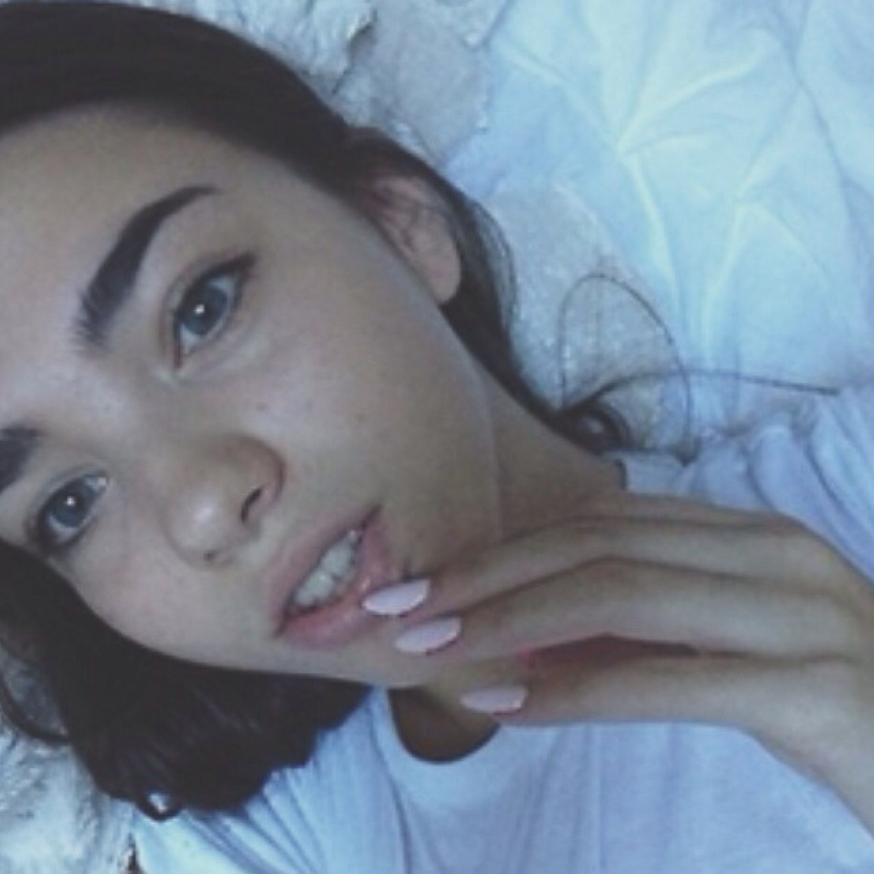 littlcbird's profile picture. butt naked nasty