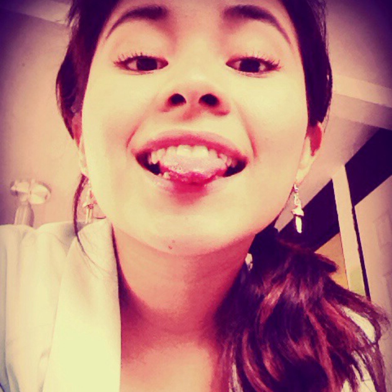 Enamorada de Dios♥ cantante, apasionada por la música y la danza.