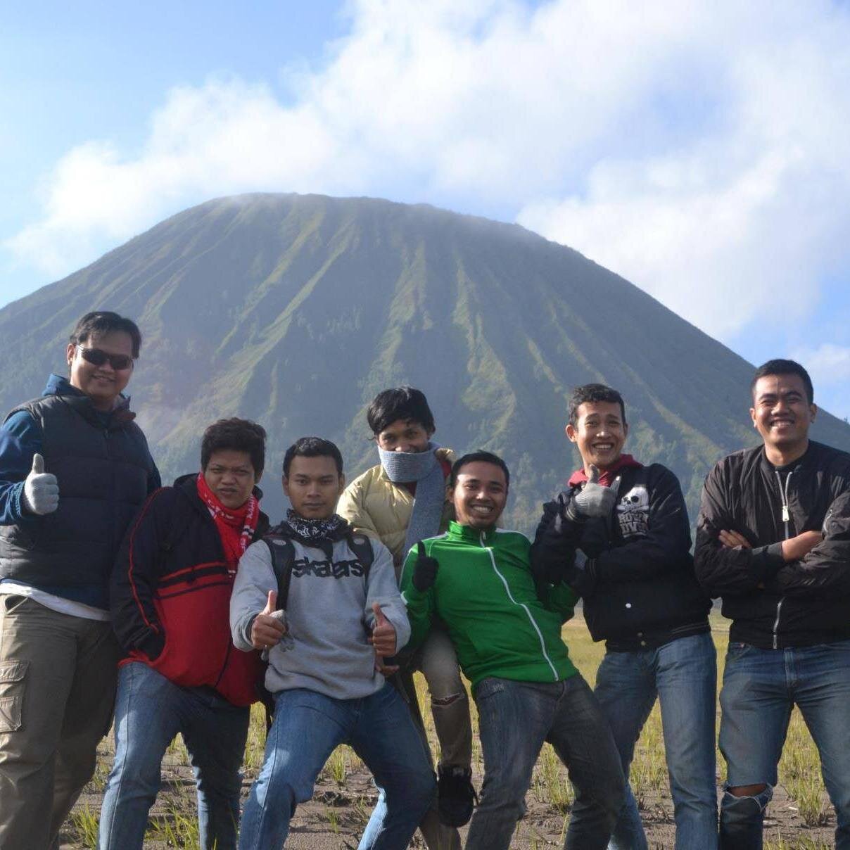 keep moving forward, muslim, UK. jpn. enterpreneur. love chubby
 Samarinda-malang city · indonesia http://t.co/RN5QCjkclQ