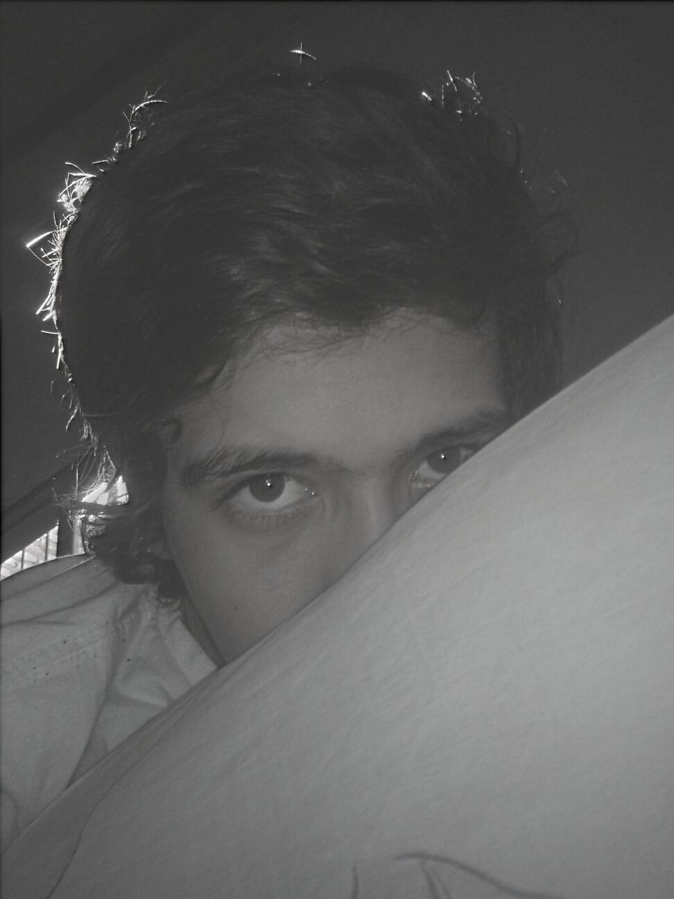 SaulJimenez56's profile picture. Debo sonreir porque somos amigos? O llorar por que nunca seremos mas que amigos?//#RoadToUltra!!