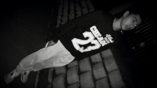 Live Life To Thee Fullest✗_ I Follow Back_