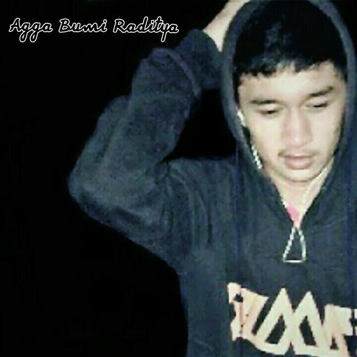 mempertahankan itu sulit tp jauh lebih baik jika kita saling berusaha menjaga ^_^ jaga sikap km jgn buat aku pergi lg | Aku sayang km IBHIE 3