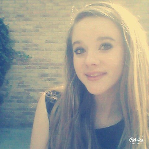 skaddie je bent echt mn bestevriendinnetjeee ❤❤ mn nummer 1 voor altijd !! gekketijden alwayssss hihihihi. ilysdm inlyg gekke appelflap van me ! ❤❤
