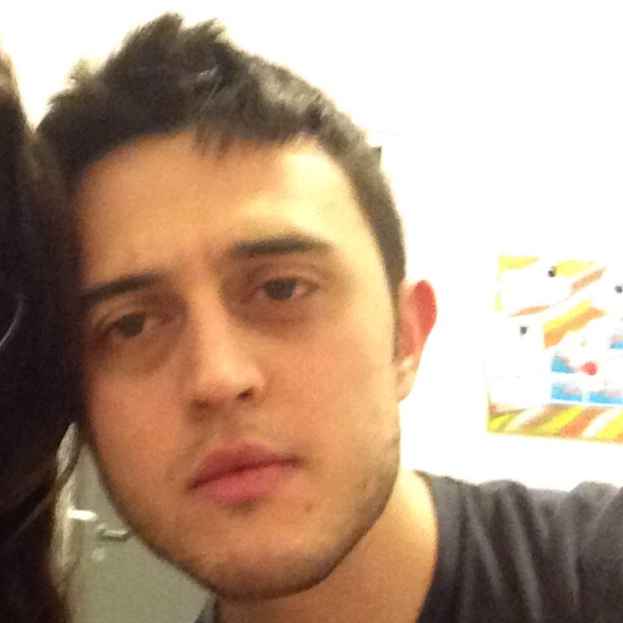 Faccio quello che twitto, twitto quello che penso.
Amante dell'igiene da circa 27 anni.