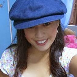 I share cool and funny videos.  I'm also on Instagram as elcemilyleechan22