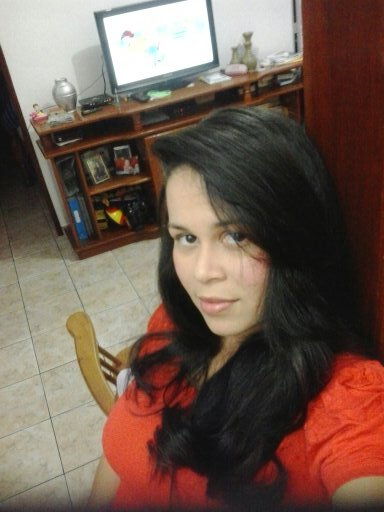 Sou um eterno aprendiz que no traçado da história tenta entender quem sou. Sou apenas um caminhante a procura de mim mesmo. *-*