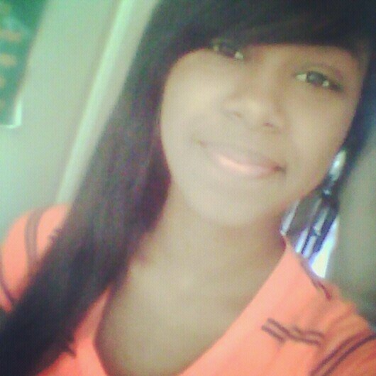 MmM sOii Una Chicaa Muy Sencilla Y SimpatiCaa