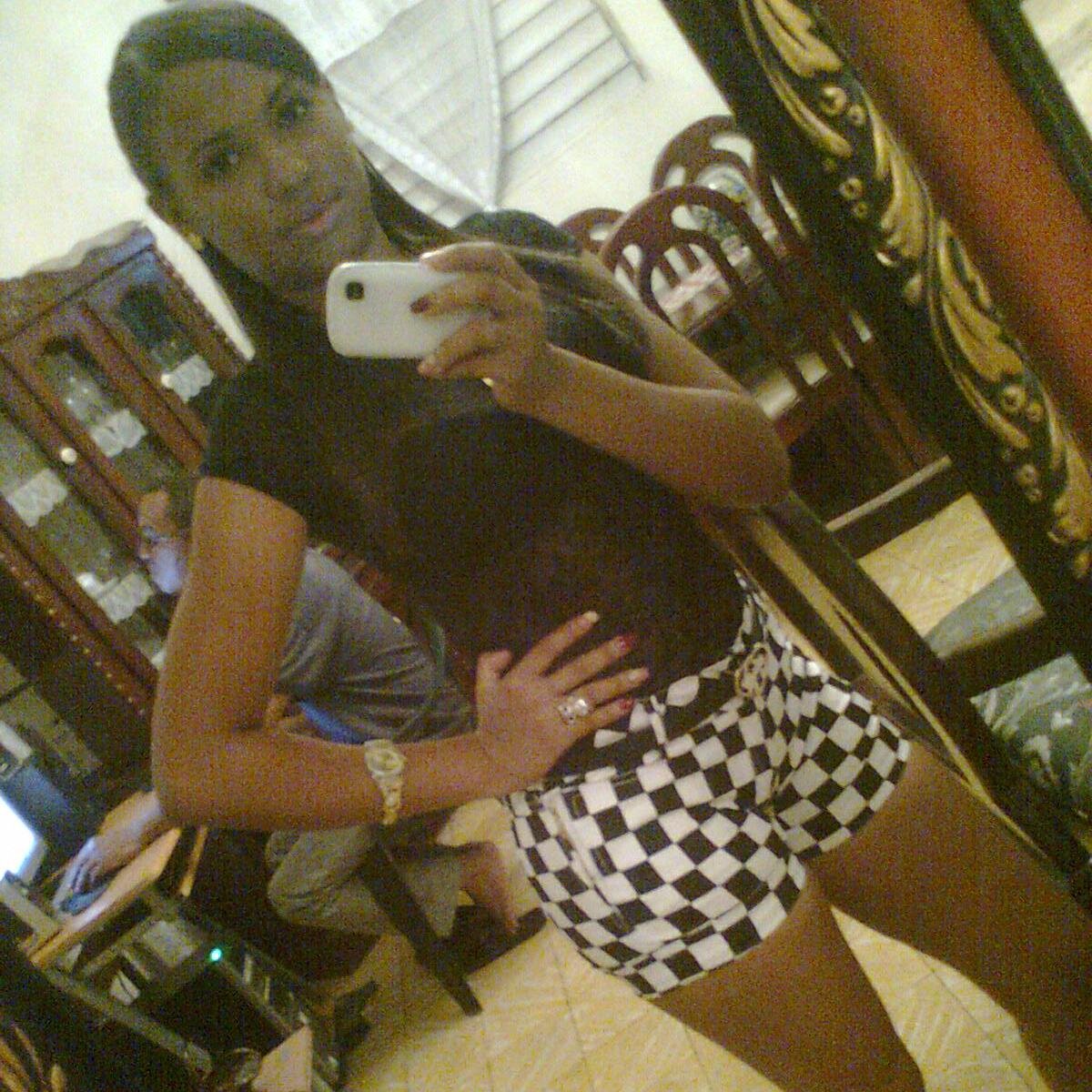 Glenys_01's profile picture. Soii una chiica bakana, timiida, divertida, sincera 
 sigueme y te caigo atras..