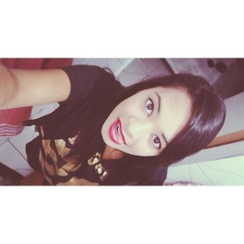 Directioner e chocólatra.. Tudo que precisa saber sobre mim :3 Amo essa carinha :3